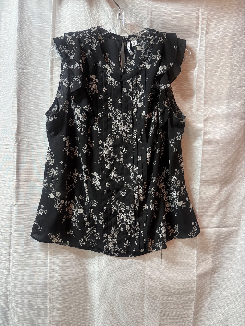 Elle Women's Black Sleeveless Floral Blouse XL